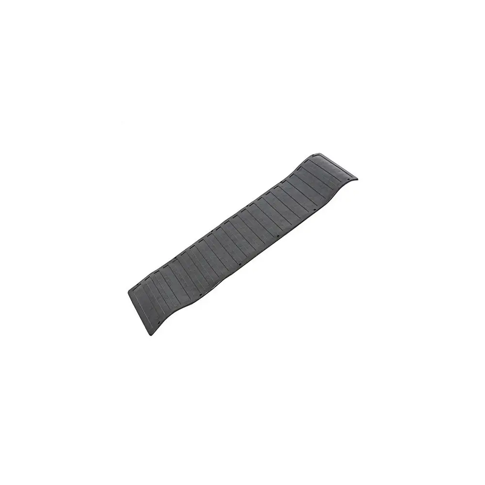 Universal Tailgate Mat For Full Size Trucks 60in X 19.5in - DZ86700
